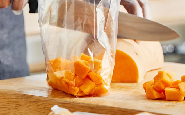 Tamper-Evident Plastic Zipper Bags for Retail and Sample Distribution
